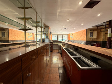 Locales-Venta-Los Corrales de Buelna-2356030-Foto-14-Carrousel