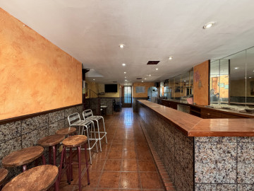 Locales-Venta-Los Corrales de Buelna-2356030-Foto-2-Carrousel