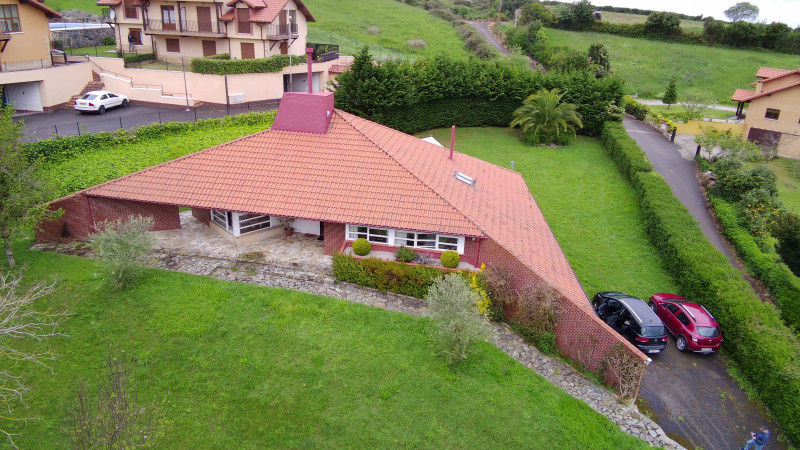 Casas o chalets en OreÃ±a