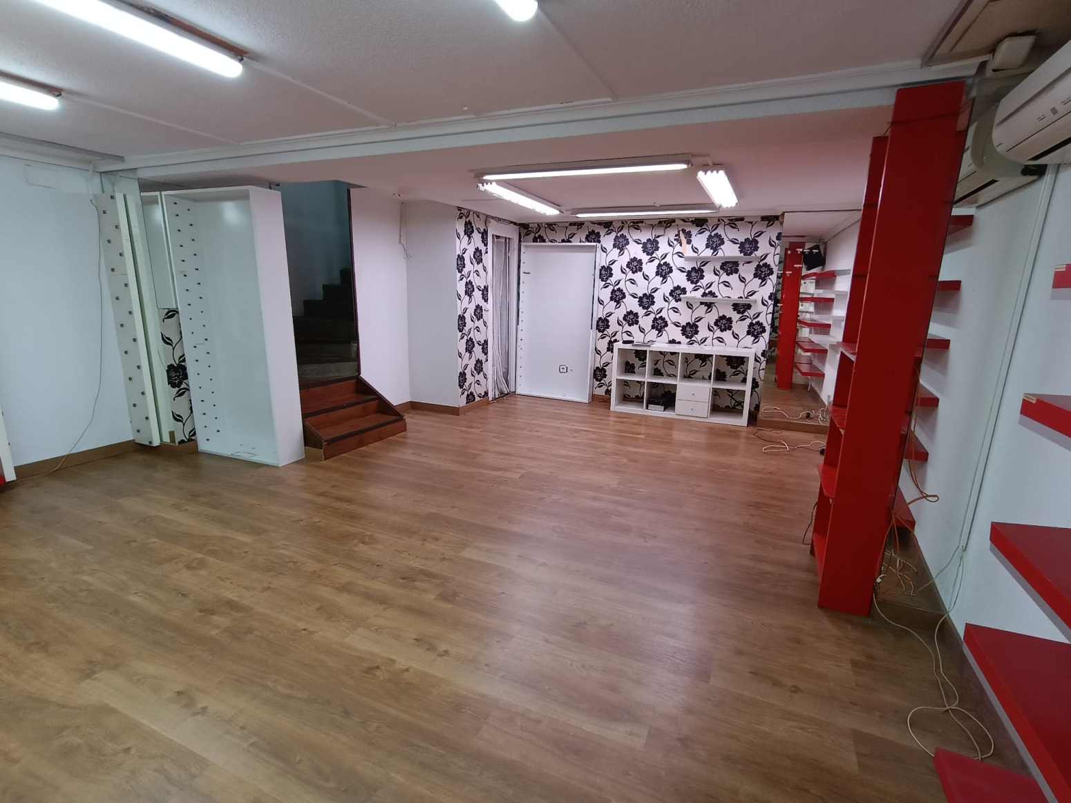 Negocios-Venta-Torrelavega-2315559-Foto-4