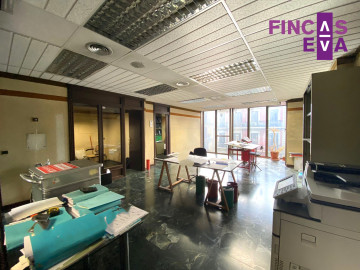 Oficinas-Venta-Barcelona-1070174-Foto-23-Carrousel