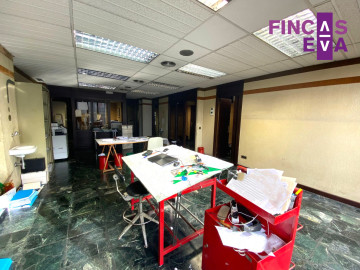 Oficinas-Venta-Barcelona-1070174-Foto-9-Carrousel