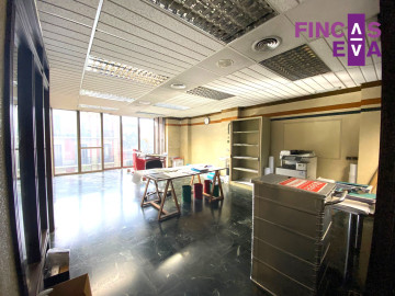 Oficinas-Venta-Barcelona-1070174-Foto-10-Carrousel