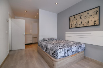 Pisos-Venta-CornellÃ  de Llobregat-1070151-Foto-13-Carrousel