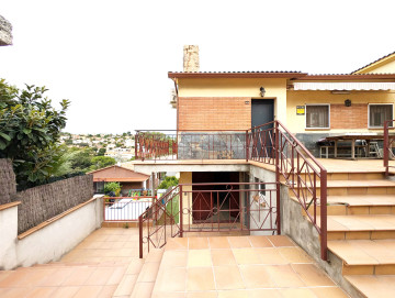 Casas o chalets-Venta-RubÃ­-1520333-Foto-36-Carrousel