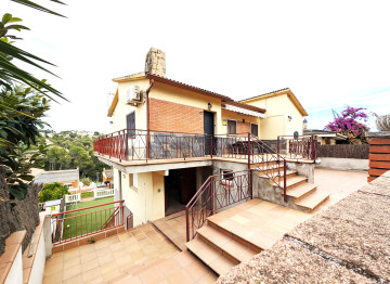 Casas o chalets-Venta-RubÃ­-1520333-Foto-35-Carrousel