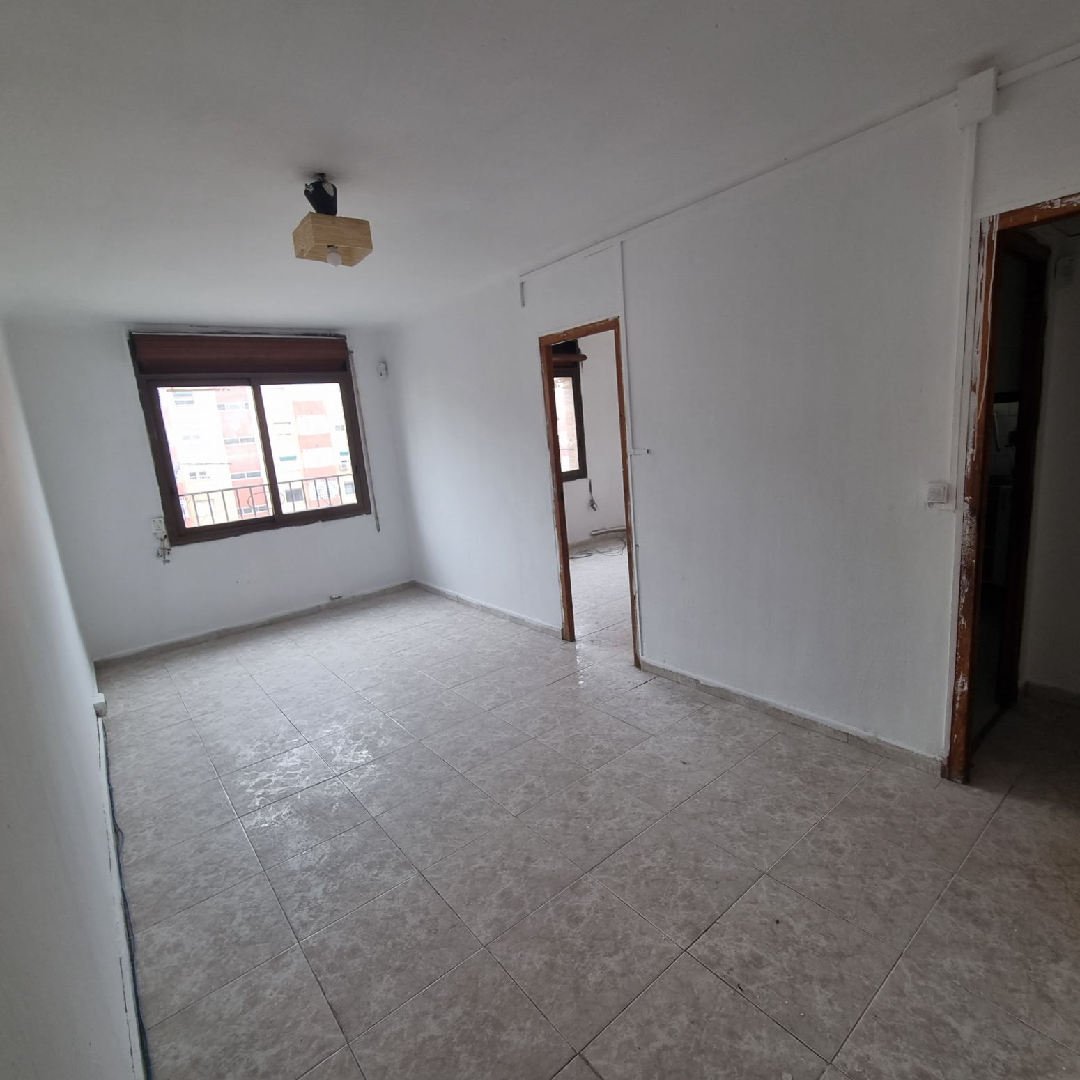 Sin Posesion-Venta-Santa Coloma de Gramanet-1005039-Foto-6