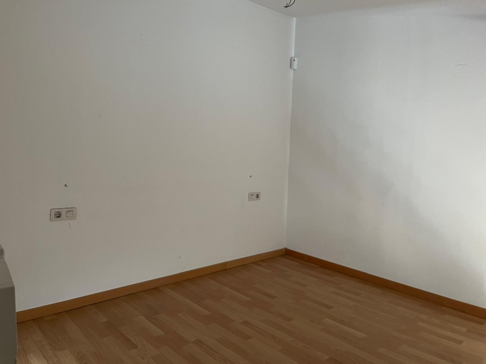 Pisos-Venta-LÂ´Hospitalet de Llobregat-1150939-Foto-13