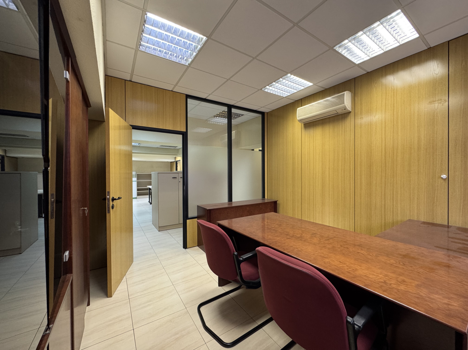 Oficinas-Venta-Barcelona-1466153-Foto-25