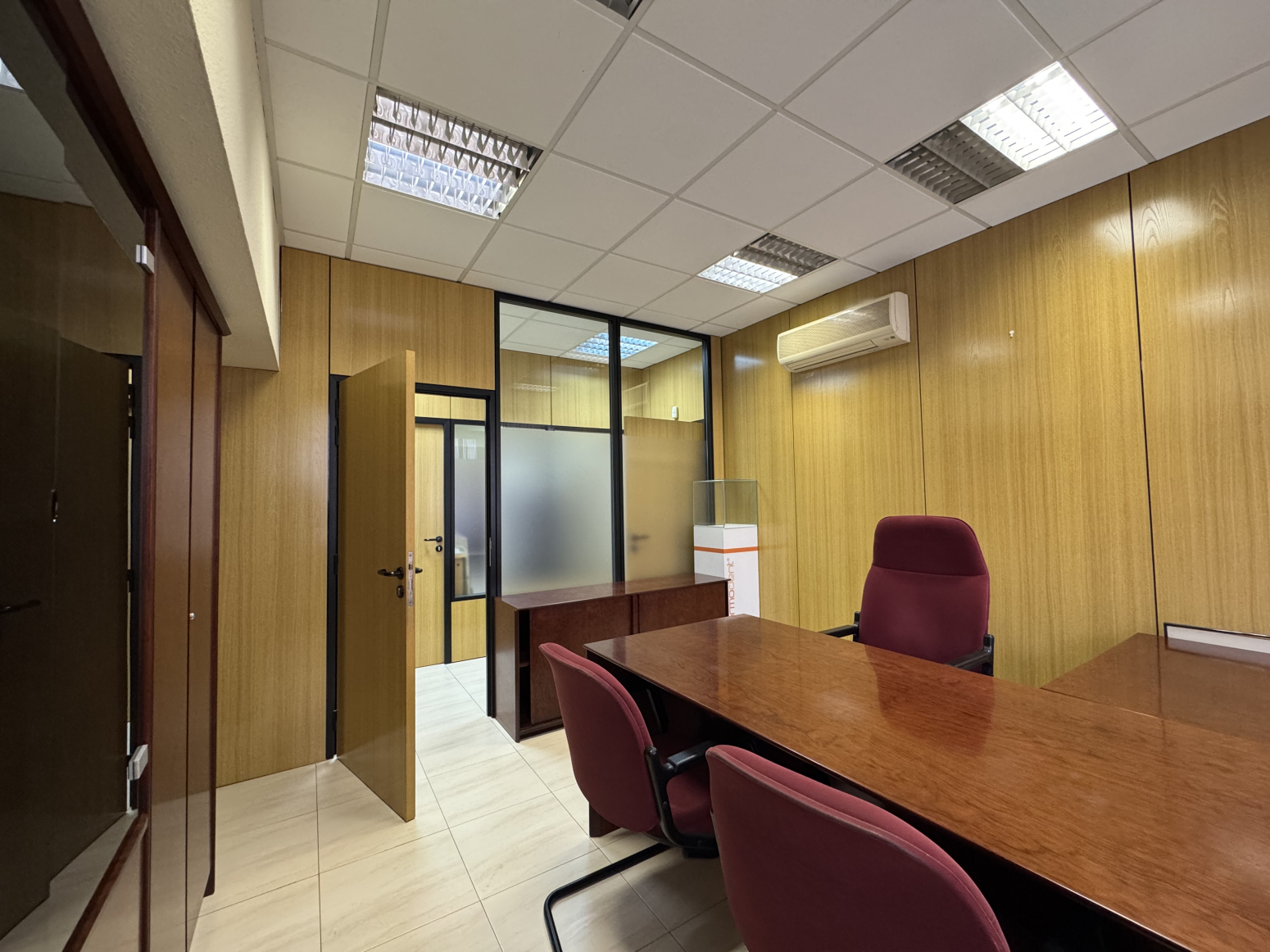 Oficinas-Venta-Barcelona-1466153-Foto-23