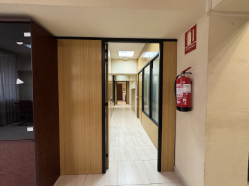 Oficinas-Venta-Barcelona-1466153-Foto-14-Carrousel