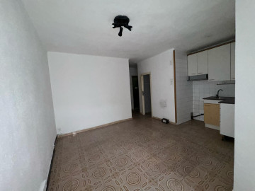 Pisos-Venta-Badalona-1720460-Foto-2-Carrousel