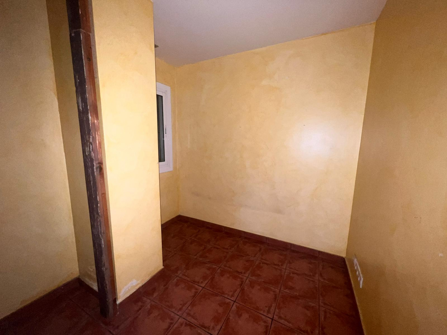 Locales-Venta-Santa Coloma de Gramanet-820664-Foto-10