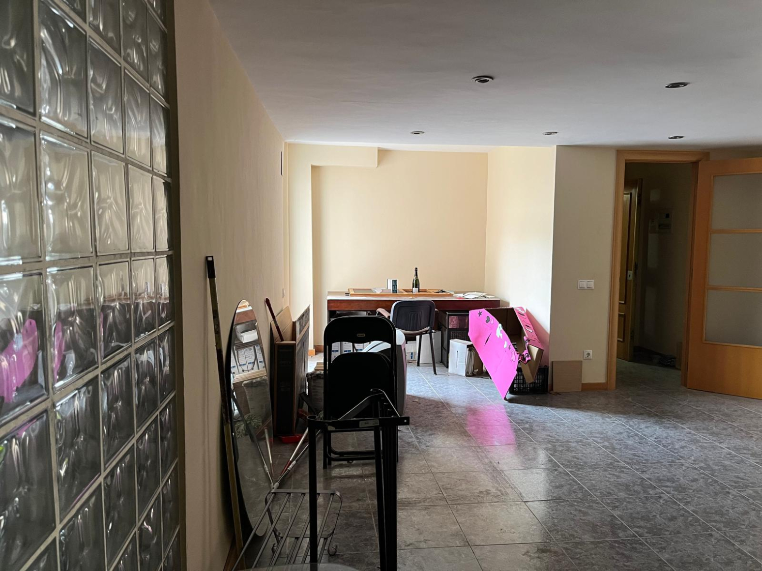 Oficinas-Venta-Santa Coloma de Gramanet-977868-Foto-17