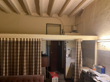 Locales-Venta-Barcelona-989449-Foto-1-Carrousel