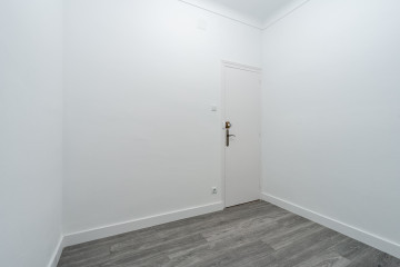 Pisos-Venta-Barcelona-990085-Foto-15-Carrousel