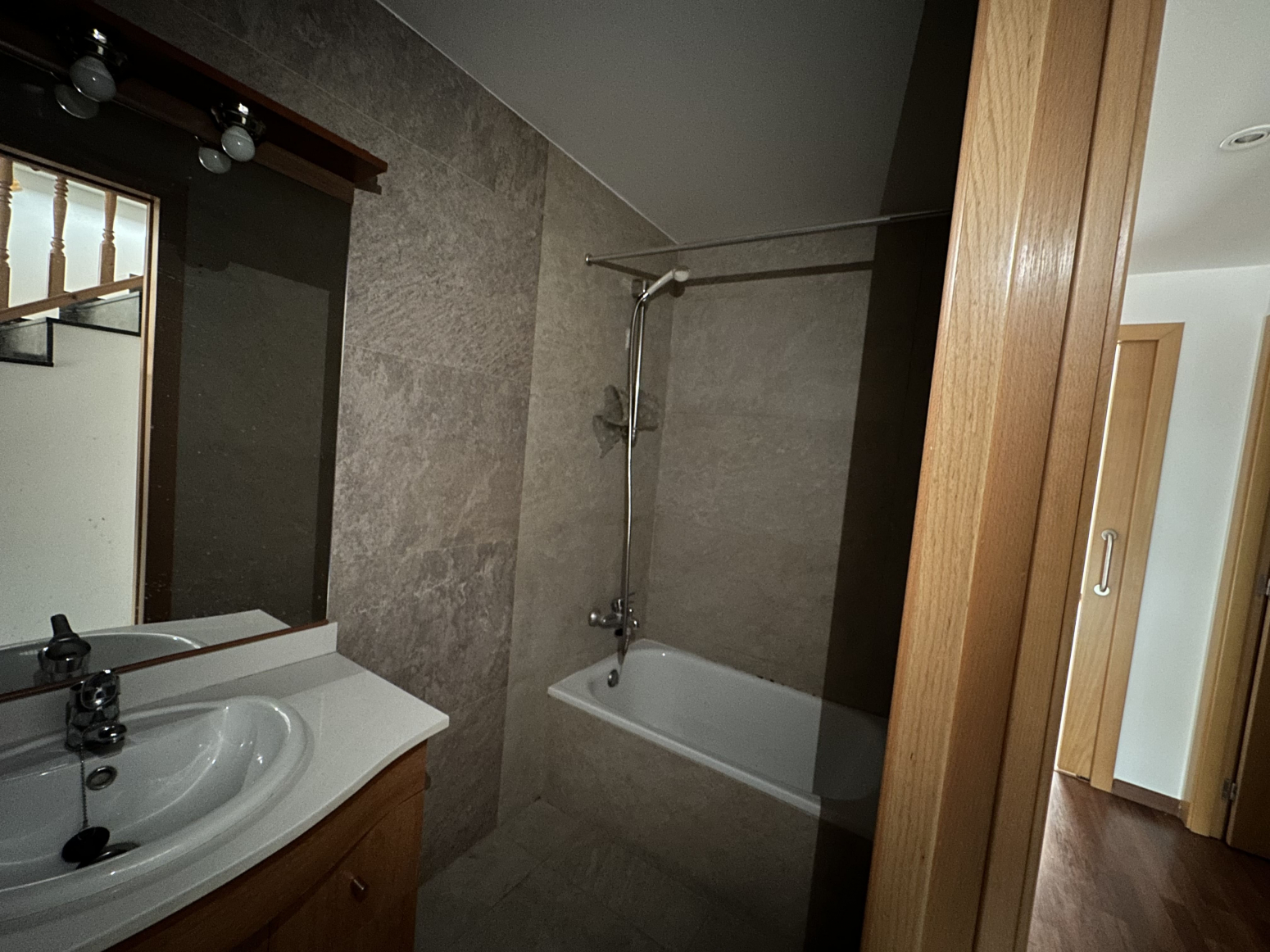 Pisos-Venta-NavÃ s-994666-Foto-25