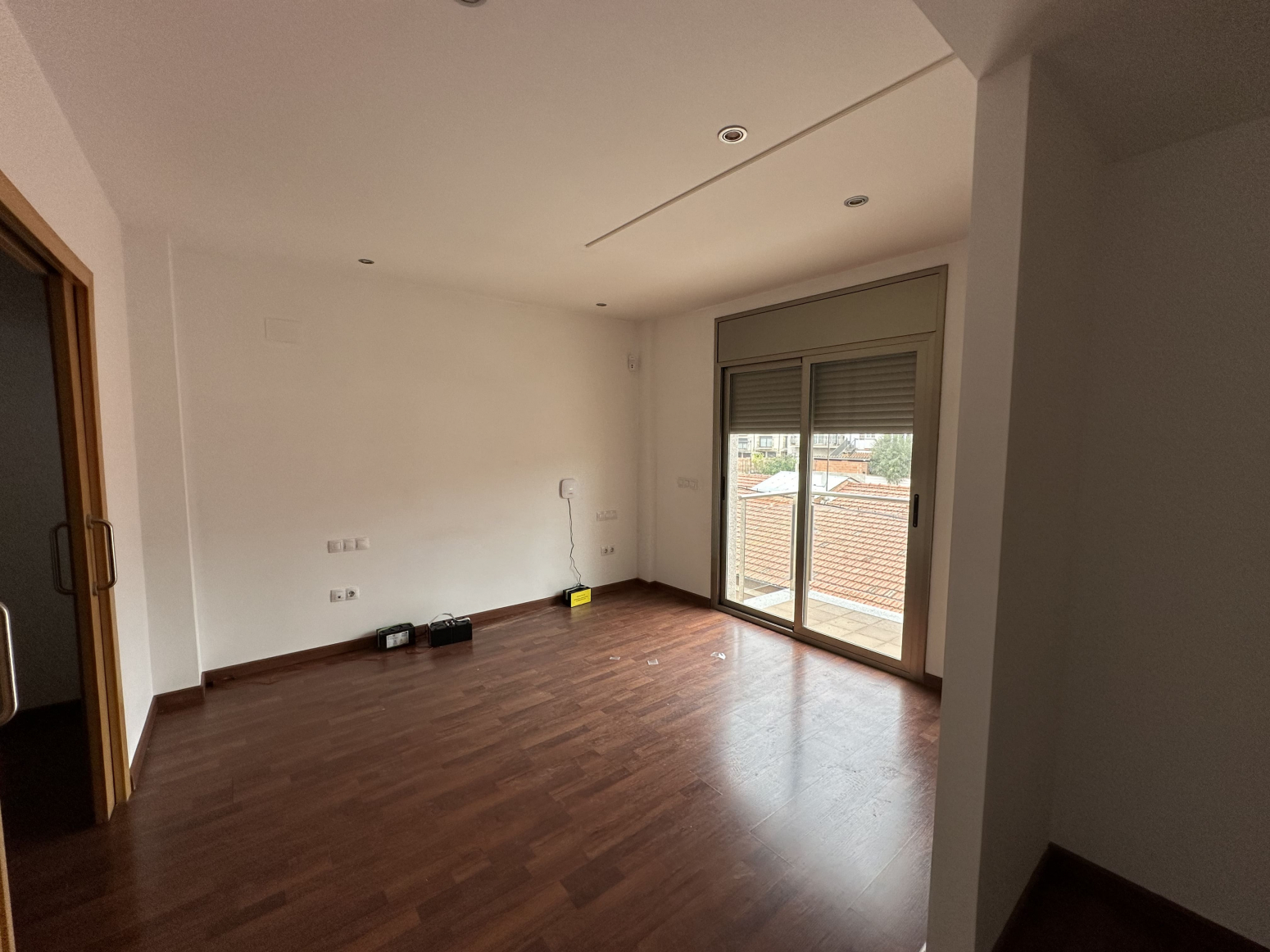 Pisos-Venta-NavÃ s-994666-Foto-12