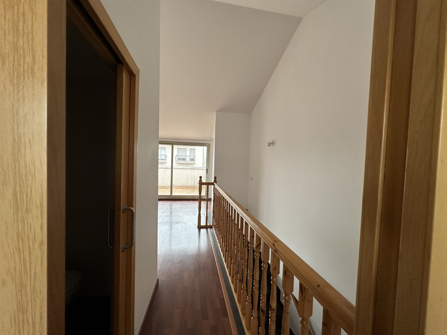 Pisos-Venta-NavÃ s-994666-Foto-22