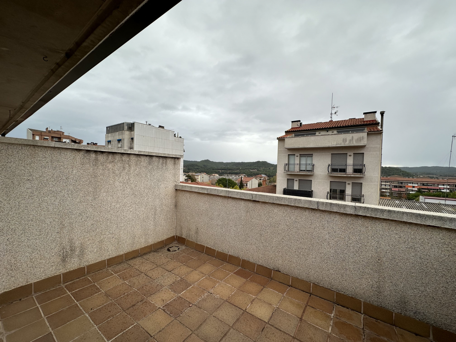Pisos-Venta-NavÃ s-994666-Foto-36