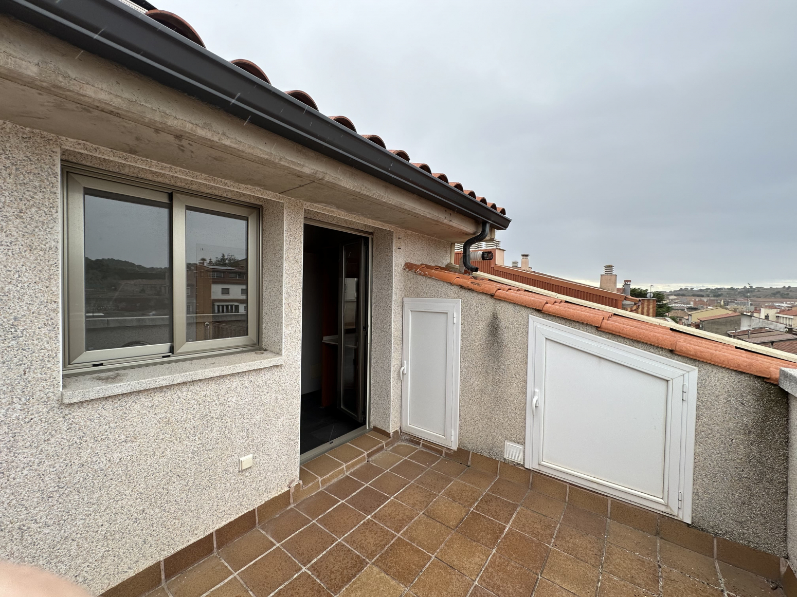 Pisos-Venta-NavÃ s-994666-Foto-30