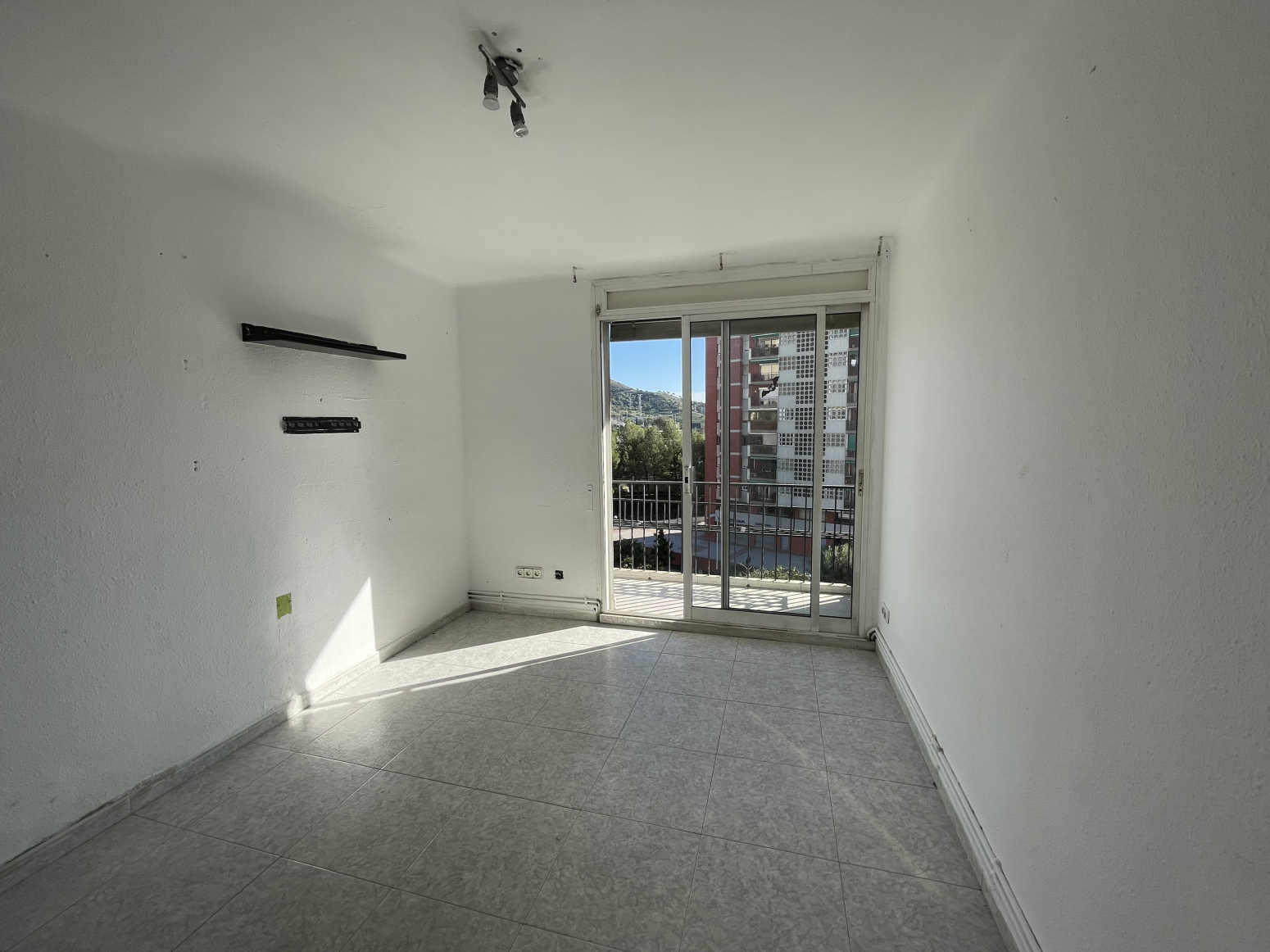 Pisos-Venta-Barcelona-999482-Foto-1