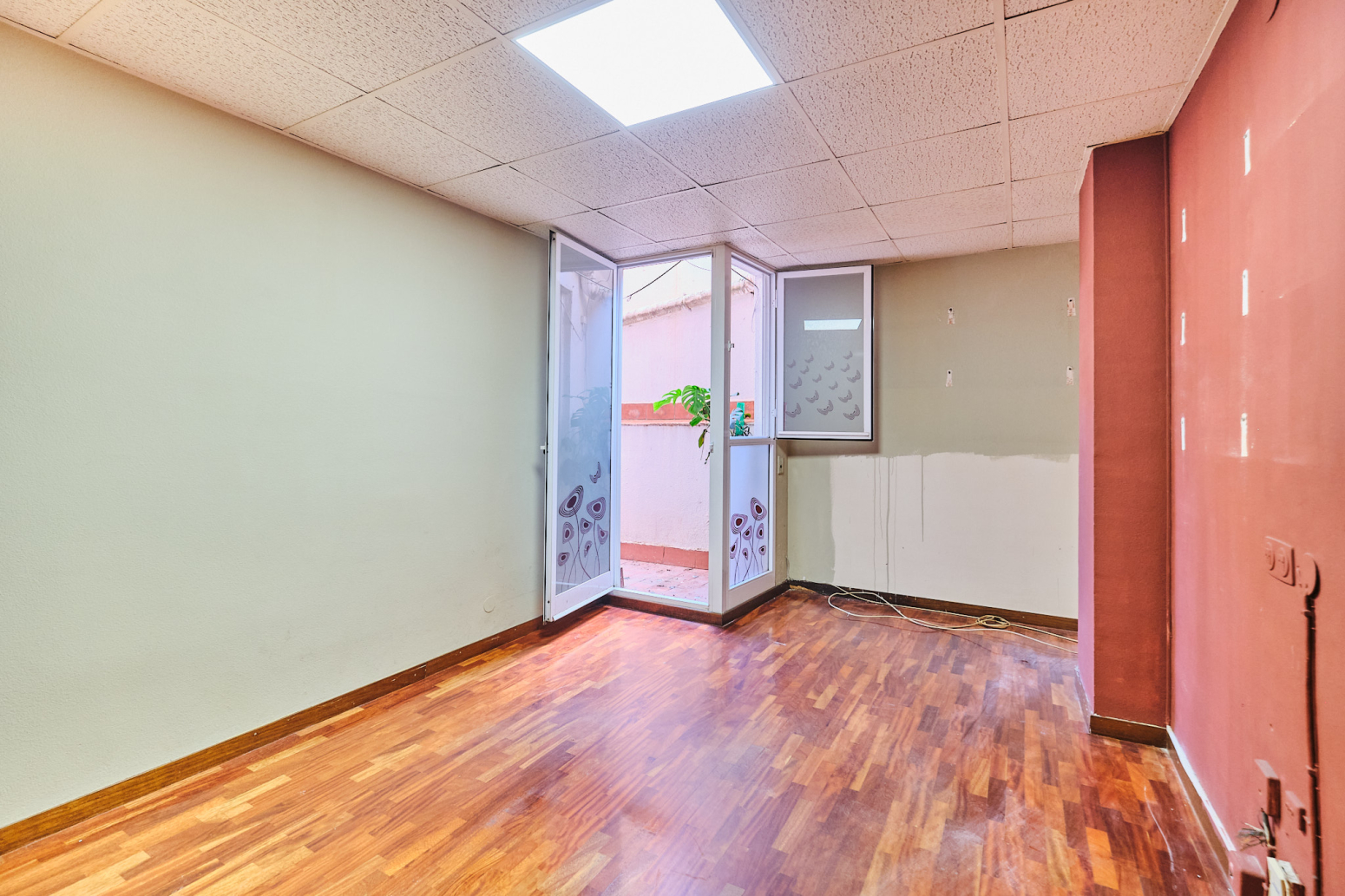 Oficinas-Venta-Barcelona-1343083-Foto-4