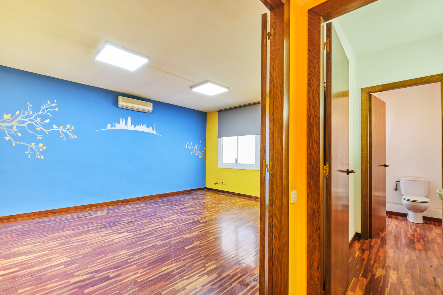 Oficinas-Venta-Barcelona-1343083-Foto-24