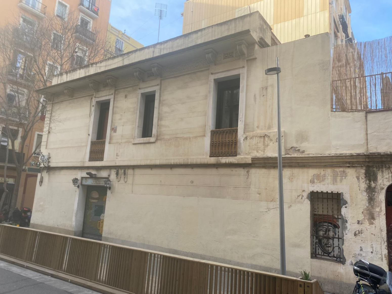 Edificios-Venta-Barcelona-1460935-Foto-1