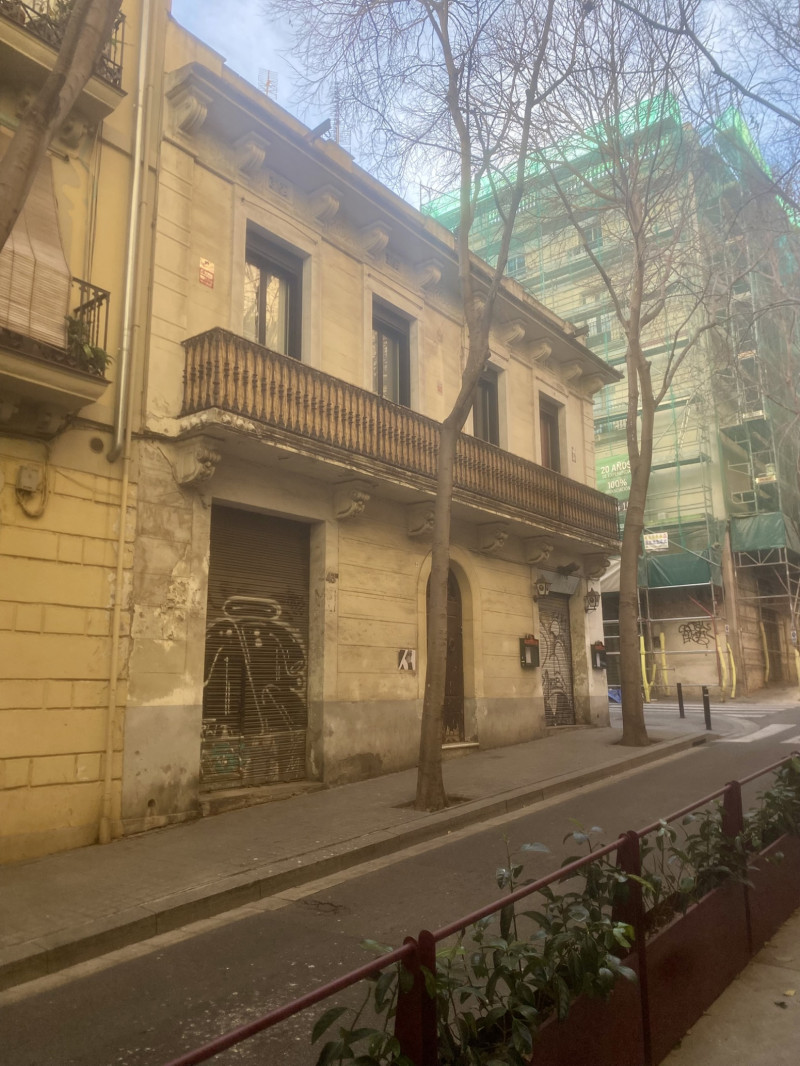 Edificios-Venta-Barcelona-1683314