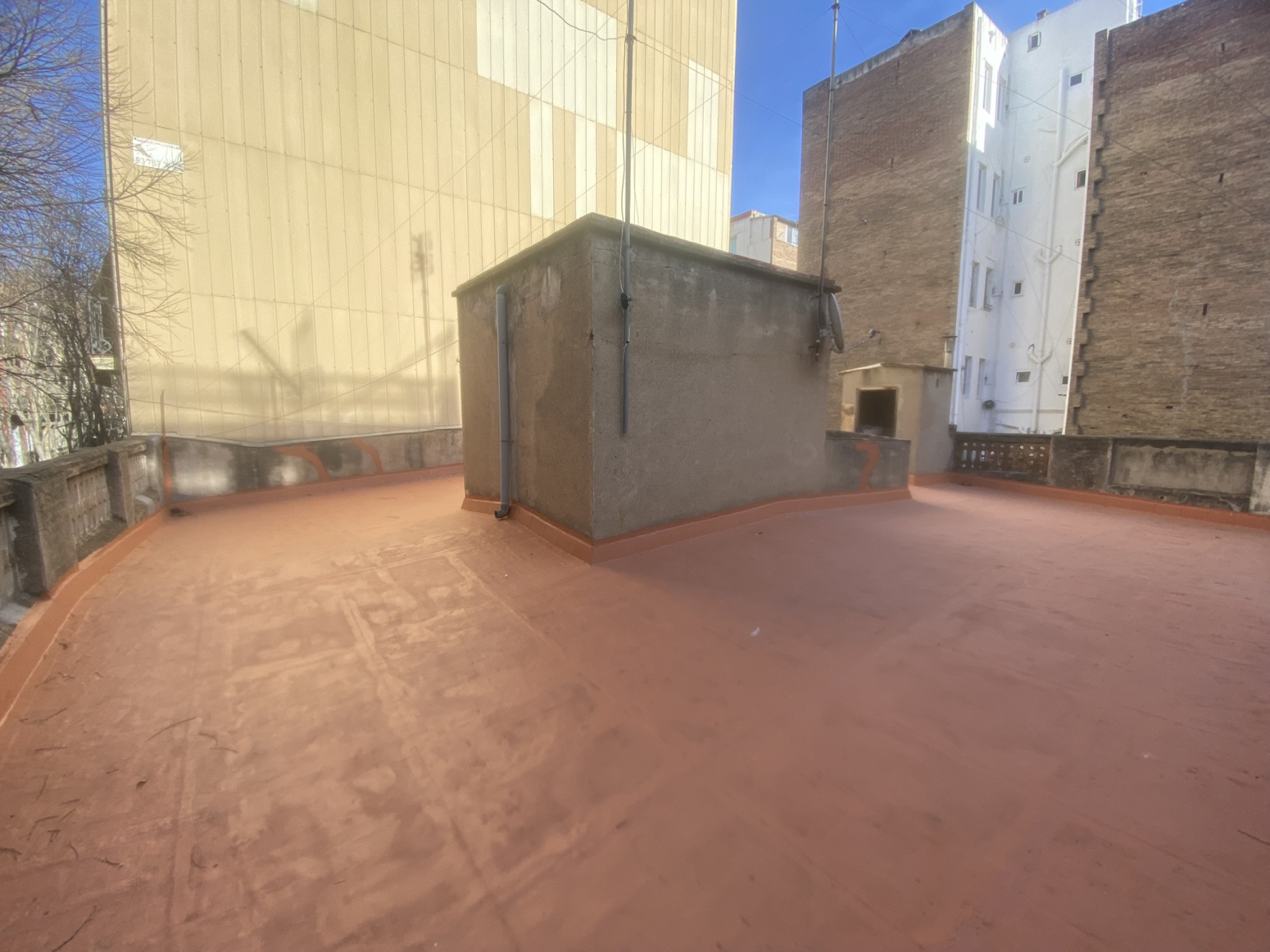 Edificios-Venta-Barcelona-1721546-Foto-13