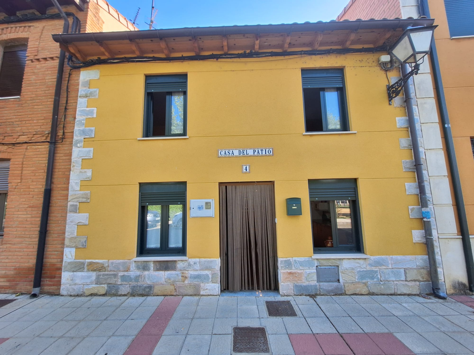 Casas o chalets-Venta-Mansilla de las Mulas-1049777-Foto-1