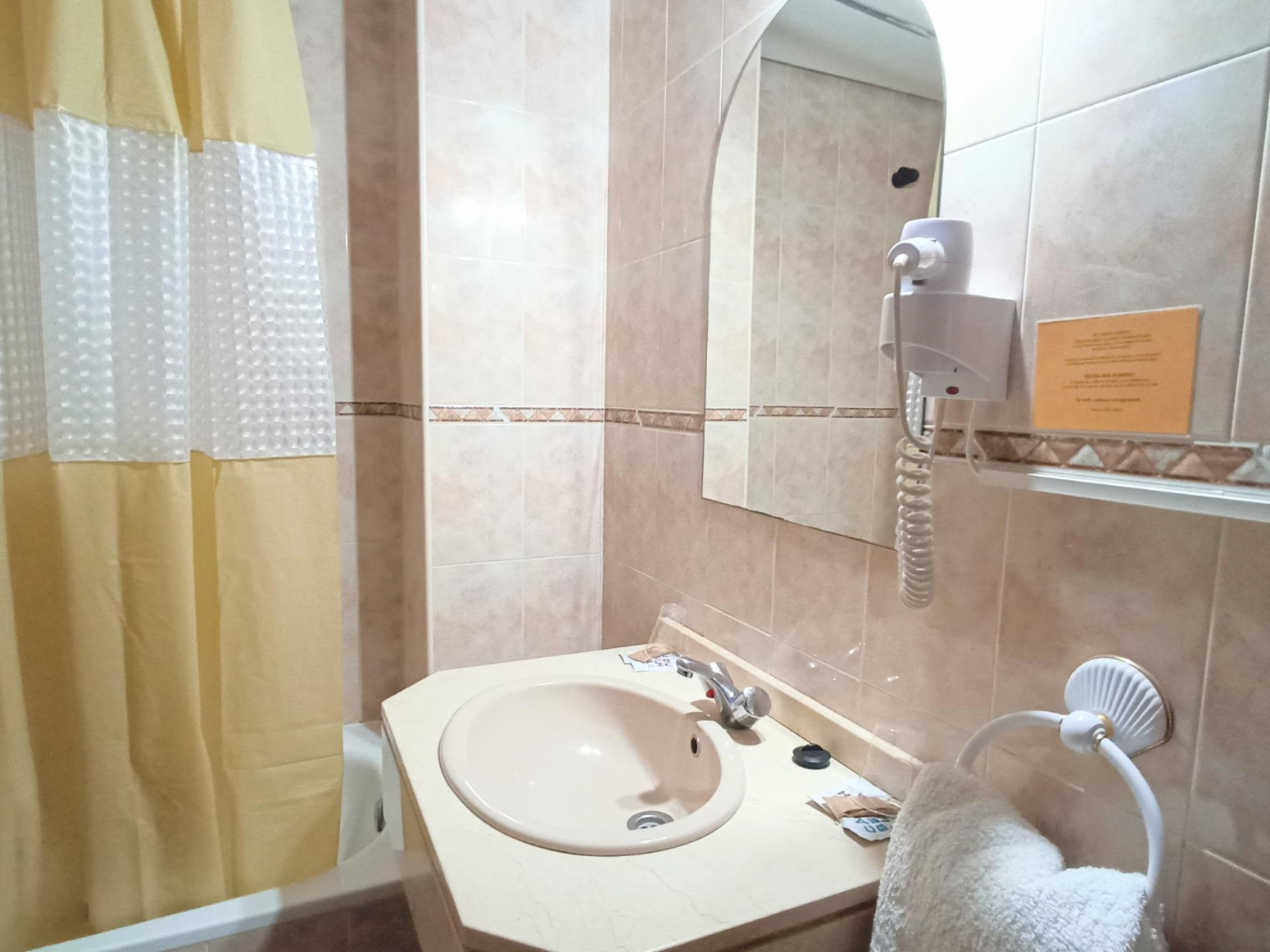 Negocios-Venta-SahagÃºn-1127298-Foto-12