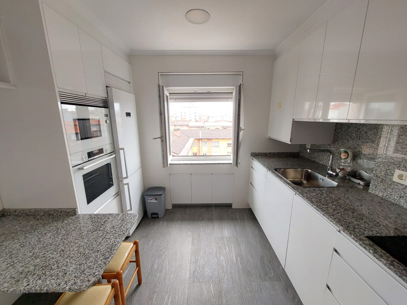 Pisos-Alquiler-GijÃ³n-1717526-Foto-1