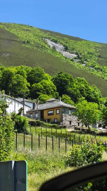 Casas o chalets-Venta-Degaña-2352554-Foto-2-Carrousel
