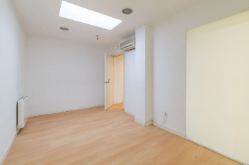 Pisos-Venta-Madrid-1684626-Foto-3-Carrousel