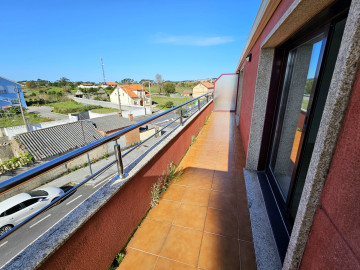 Pisos-Venta-Ribeira-1564783-Foto-1-Carrousel