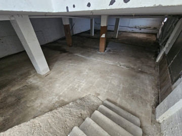 Locales-Venta-Ribeira-1724594-Foto-2-Carrousel