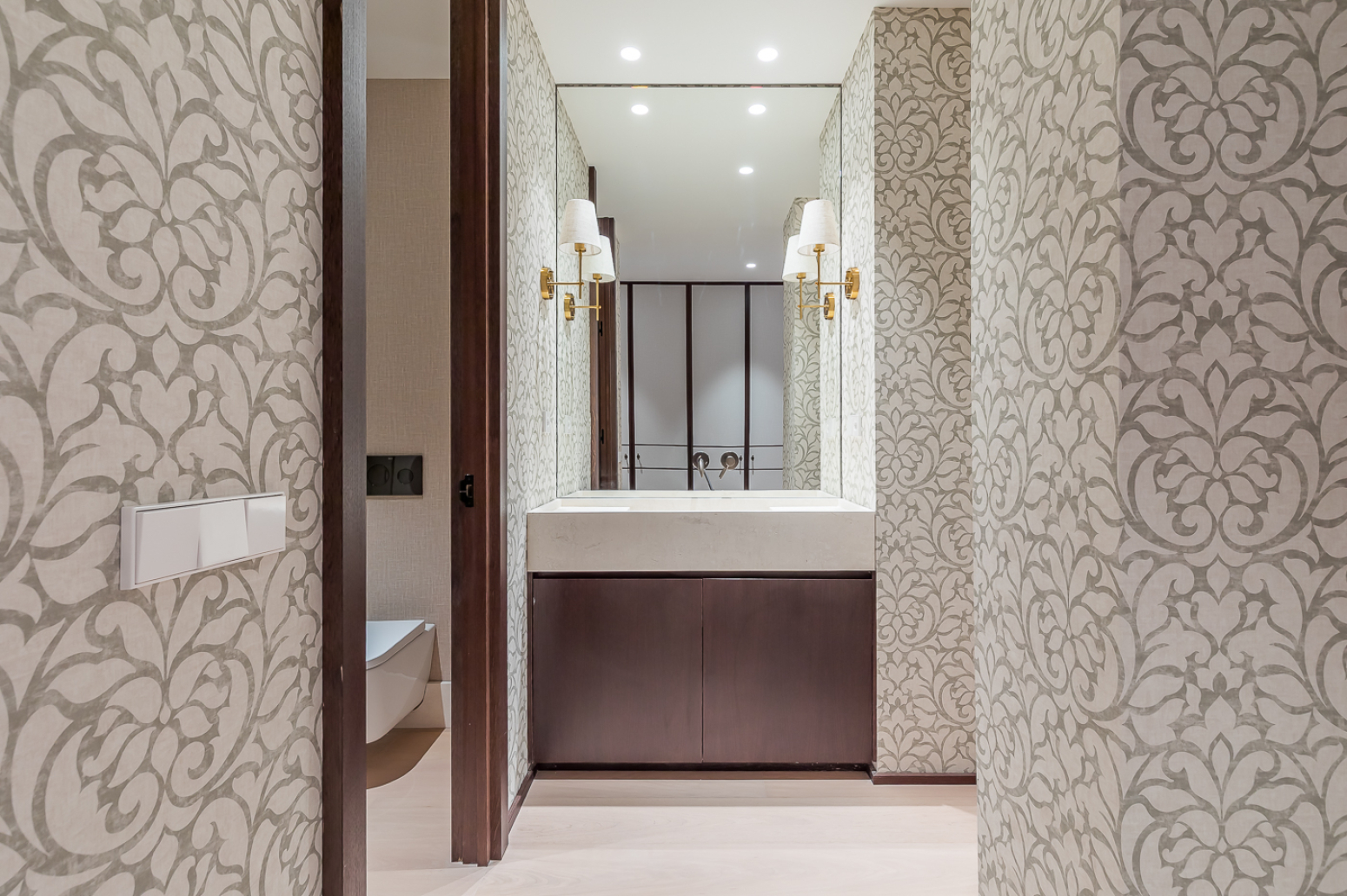 Exclusiva vivienda de 285 m² completamente reformada