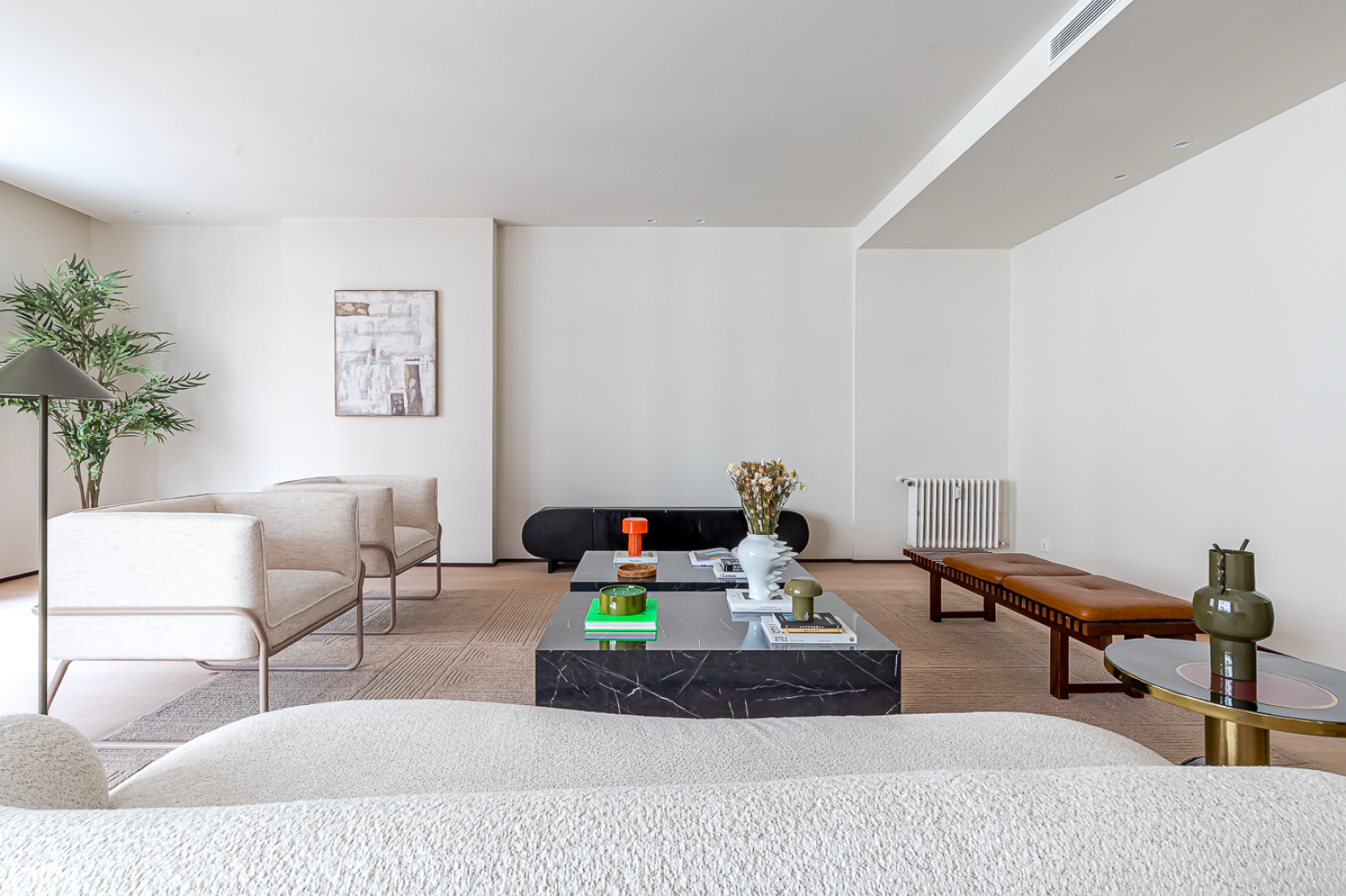Exclusiva vivienda de 285 m² completamente reformada