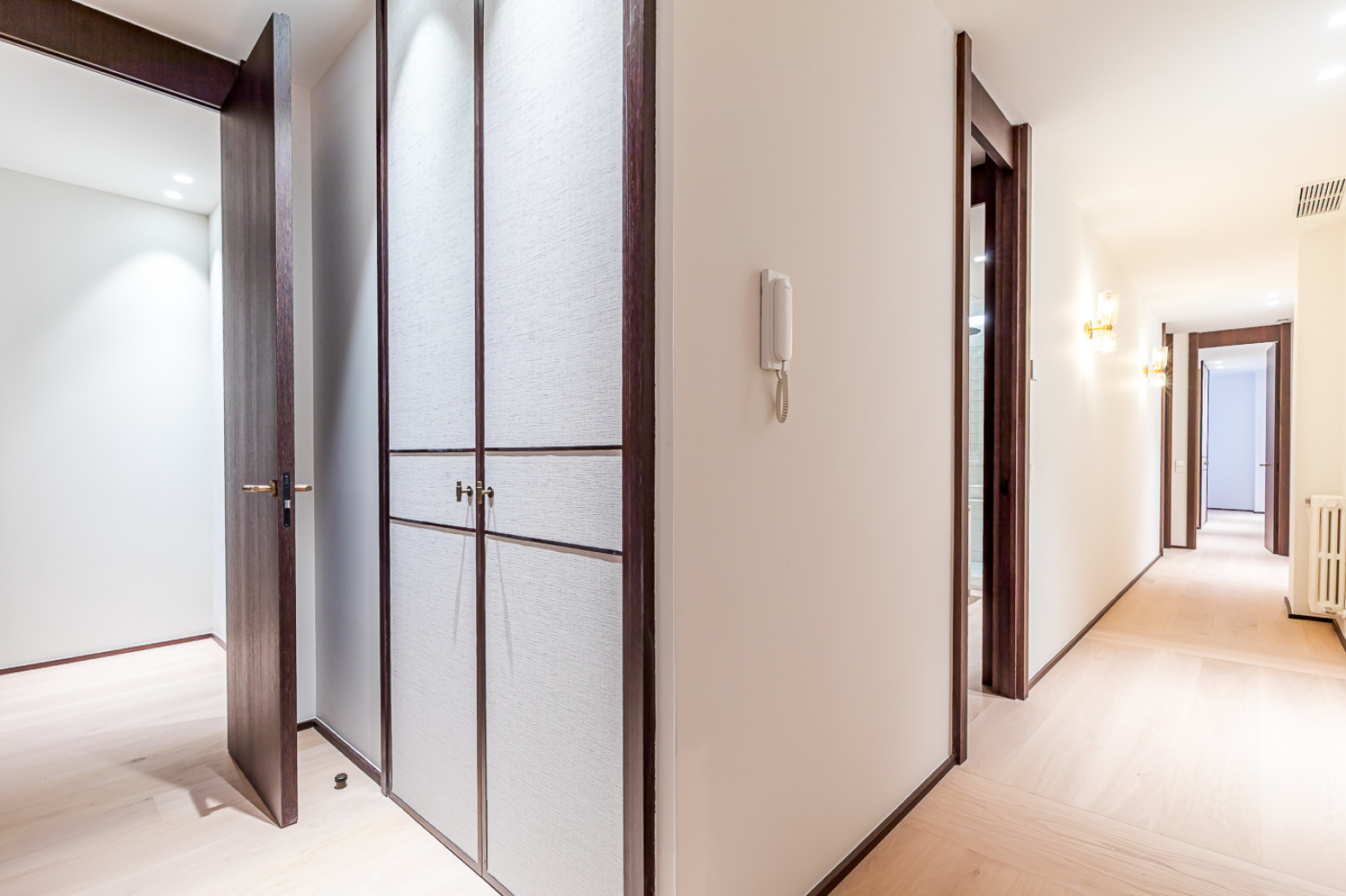 Exclusiva vivienda de 285 m² completamente reformada