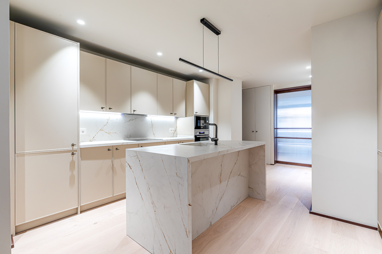 Exclusiva vivienda de 285 m² completamente reformada