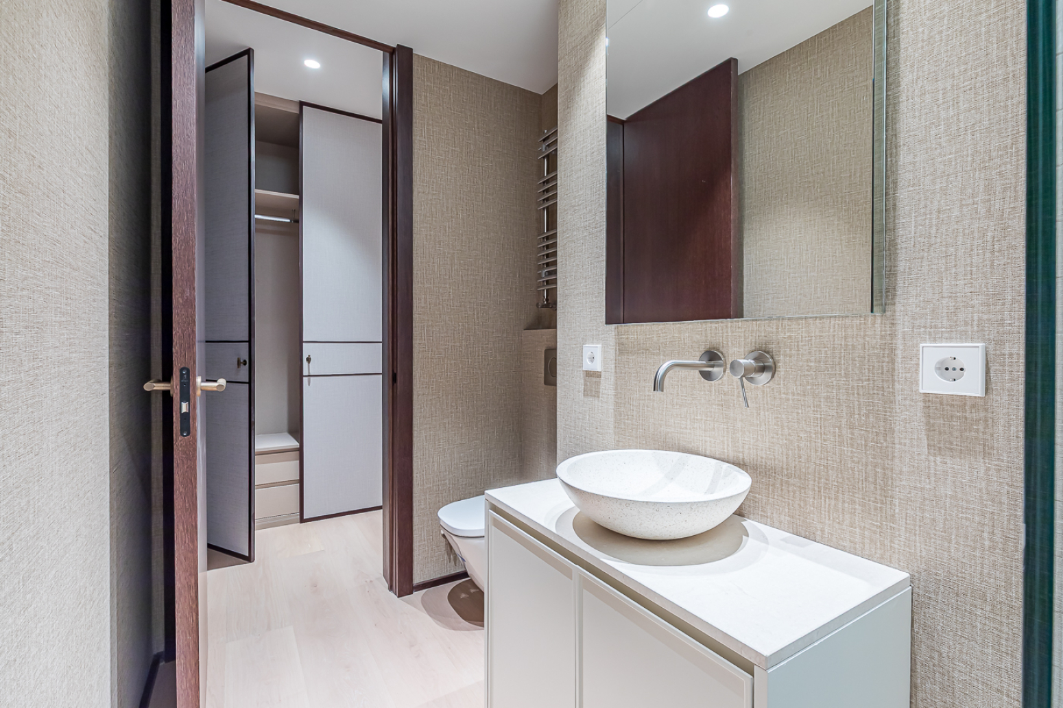 Exclusiva vivienda de 285 m² completamente reformada