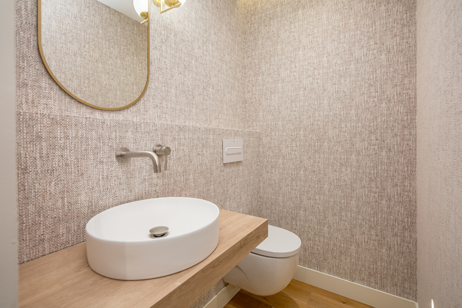 Amplia vivienda reformada de 278 m² con garaje y trastero