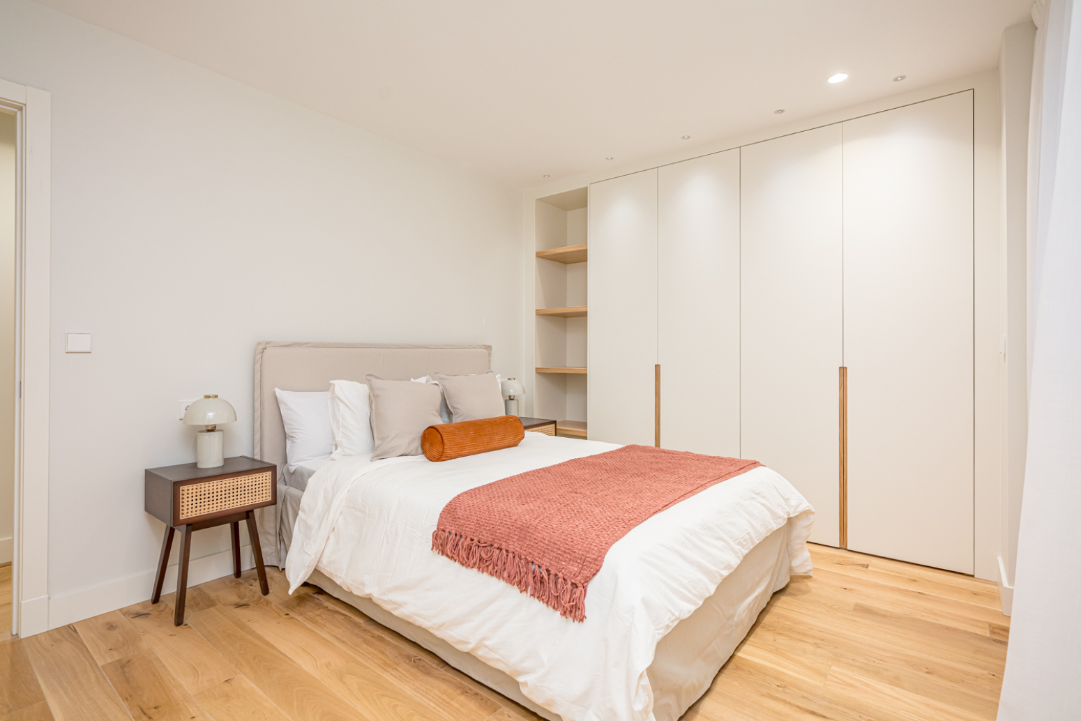 Amplia vivienda reformada de 278 m² con garaje y trastero