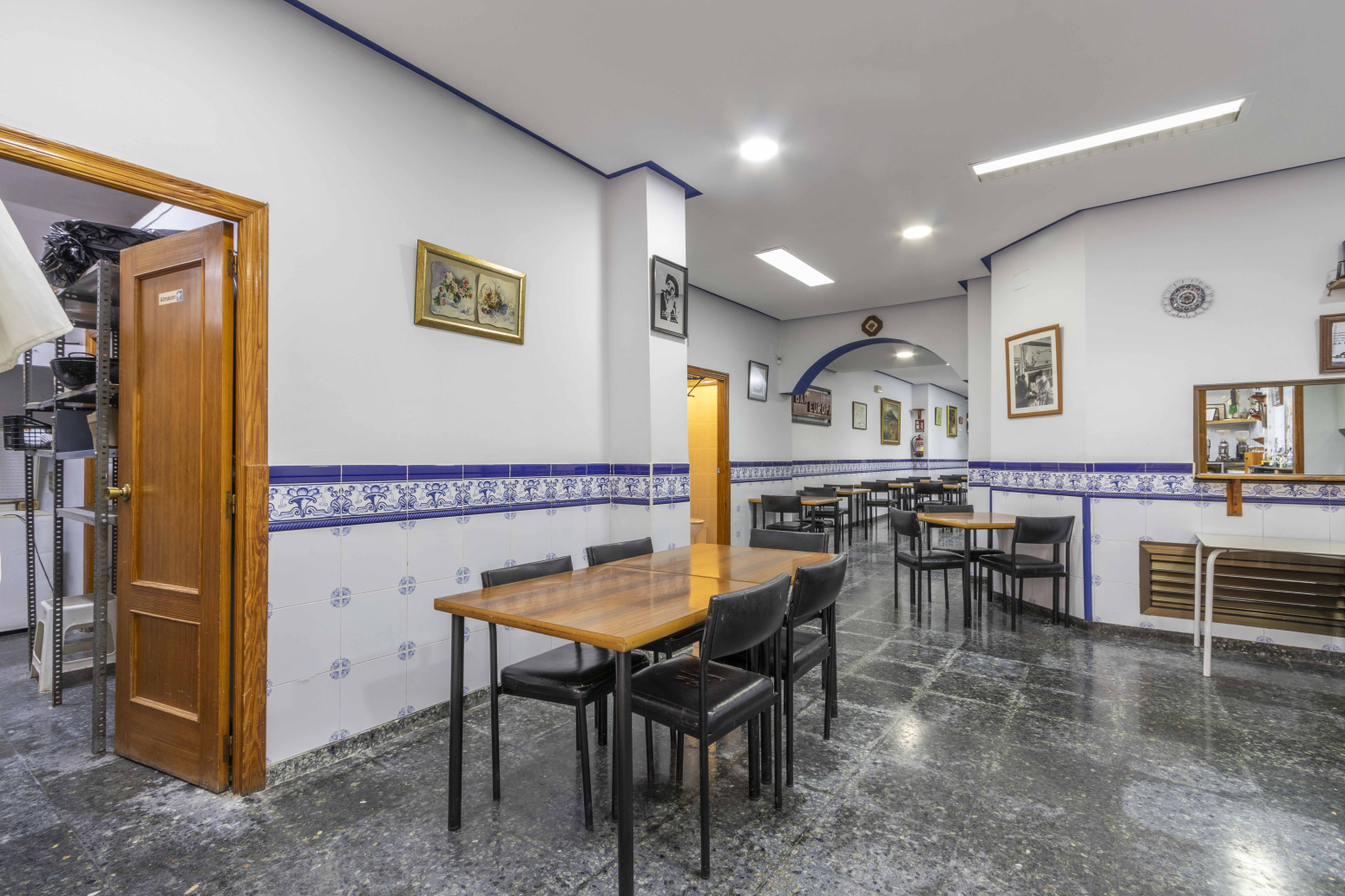 Negocios-Venta-Tavernes Blanques-1503708-Foto-7