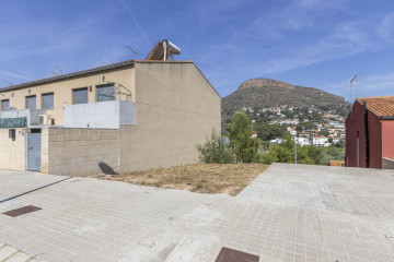 Fincas y solares-Venta-Gilet-2291829