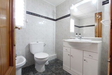 Pisos-Alquiler-Alaquas-2335765-Foto-10-Carrousel