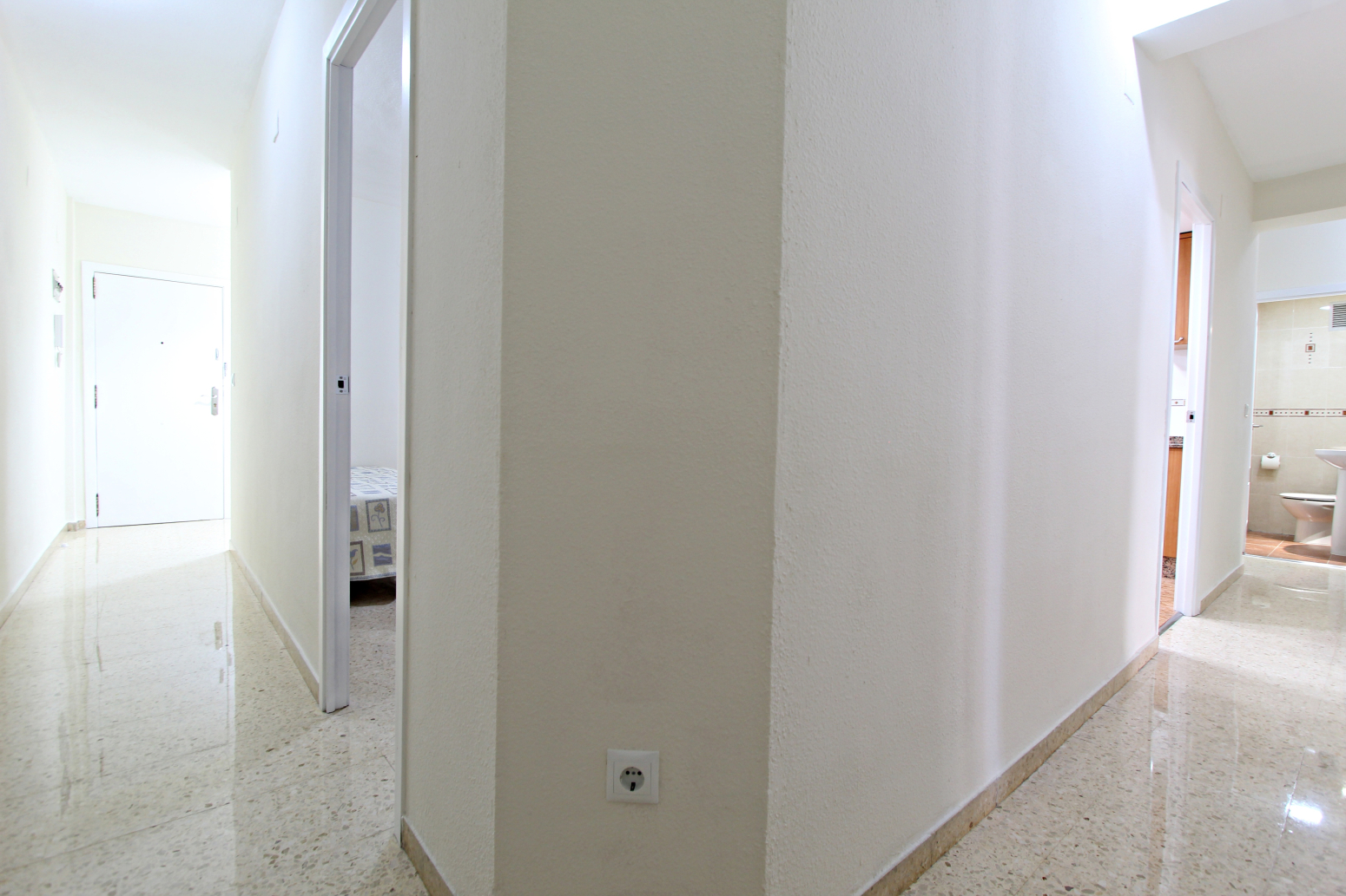 Pisos-Alquiler-Alaquas-2348973-Foto-11