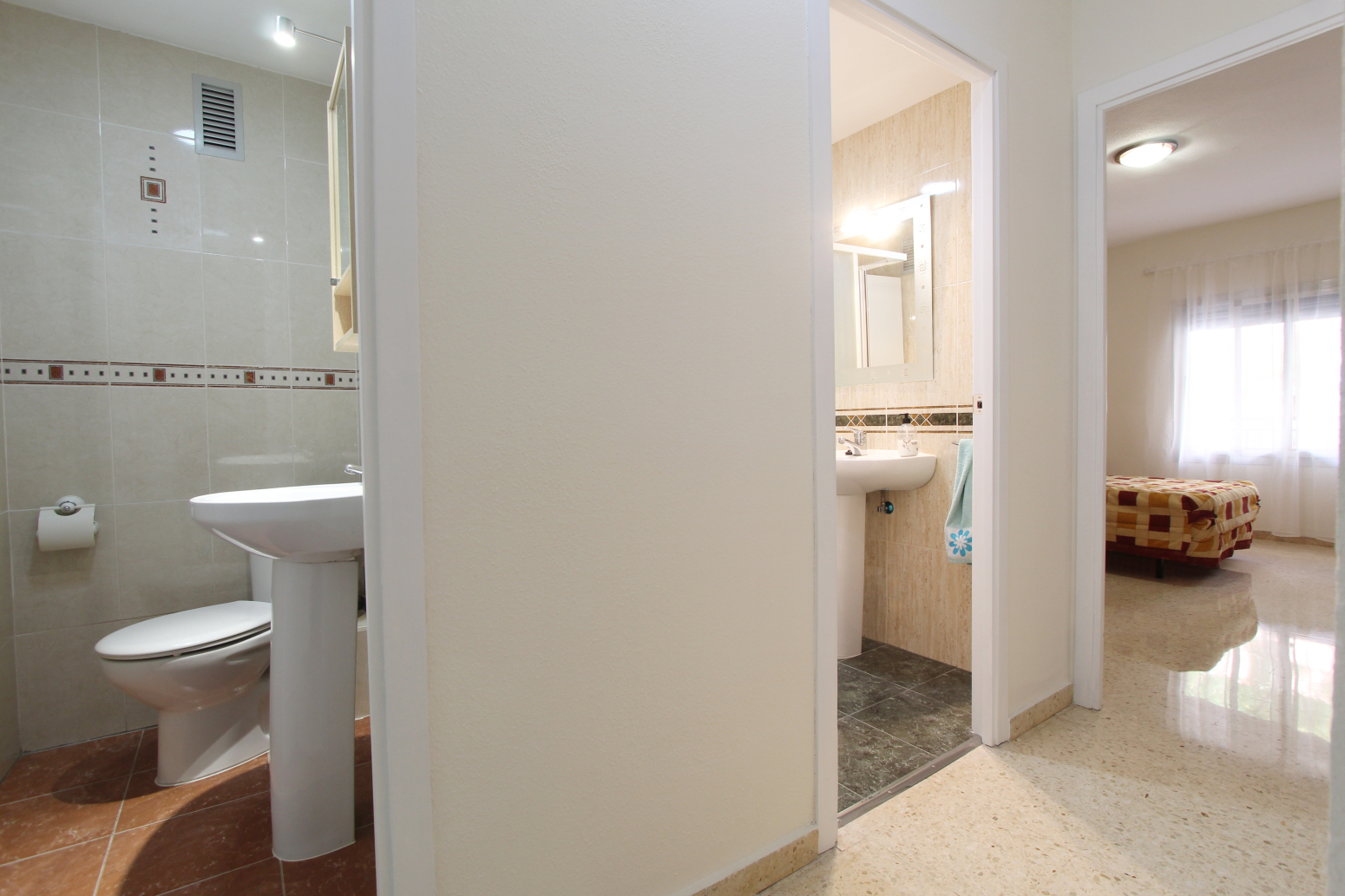 Pisos-Alquiler-Alaquas-2348973-Foto-26